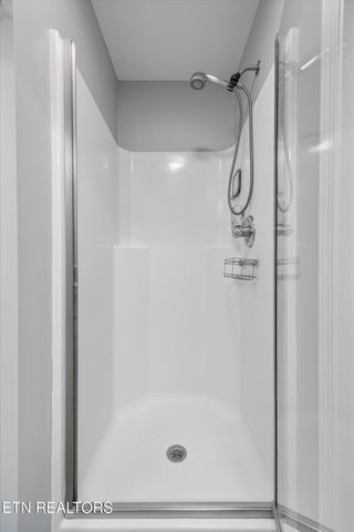 103 Wolf Creek Way, Oak Ridge, TN 37830