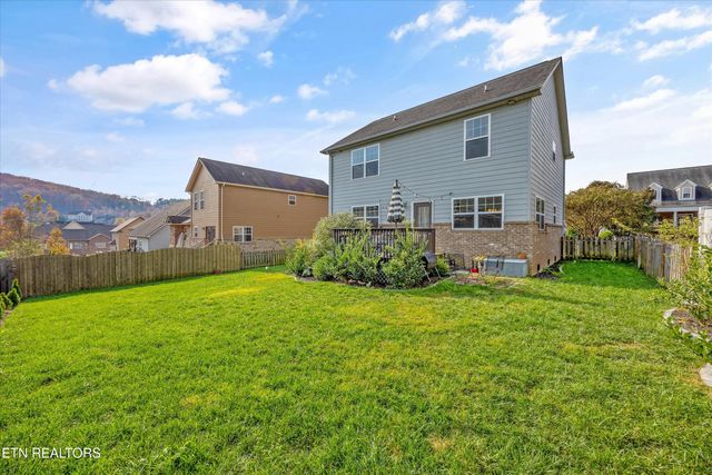 103 Wolf Creek Way, Oak Ridge, TN 37830