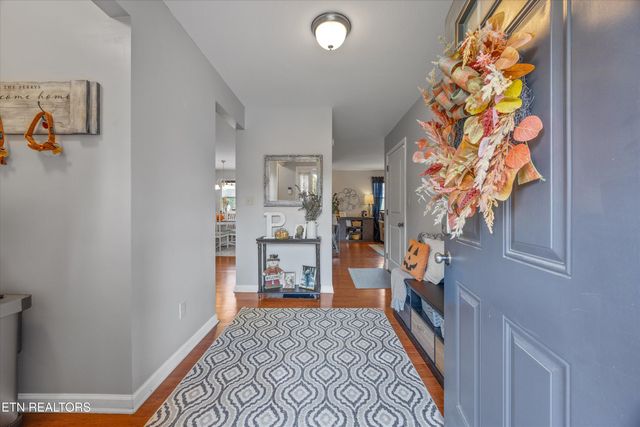 103 Wolf Creek Way, Oak Ridge, TN 37830