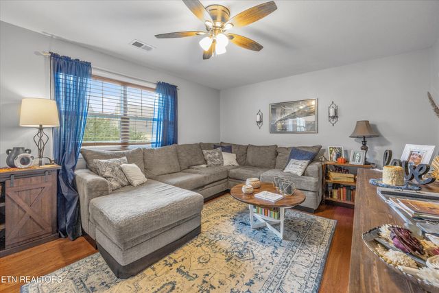 103 Wolf Creek Way, Oak Ridge, TN 37830