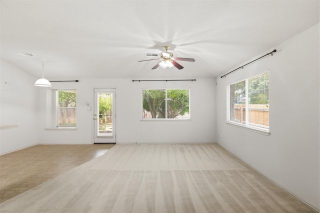 1612 Darjeeling DR, Pflugerville, TX 78660