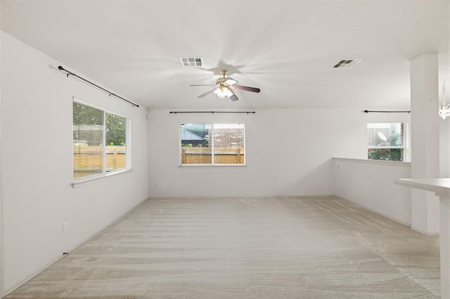1612 Darjeeling DR, Pflugerville, TX 78660