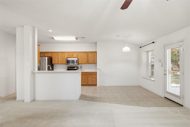 1612 Darjeeling DR, Pflugerville, TX 78660