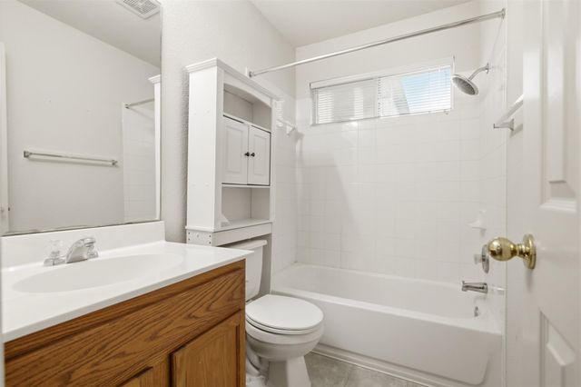 1612 Darjeeling DR, Pflugerville, TX 78660