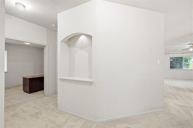 1612 Darjeeling DR, Pflugerville, TX 78660