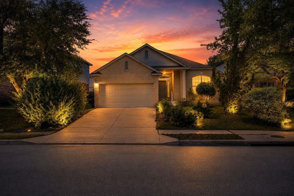 1612 Darjeeling DR, Pflugerville, TX 78660