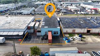 3595 NW 54th St, Hialeah, FL 33142