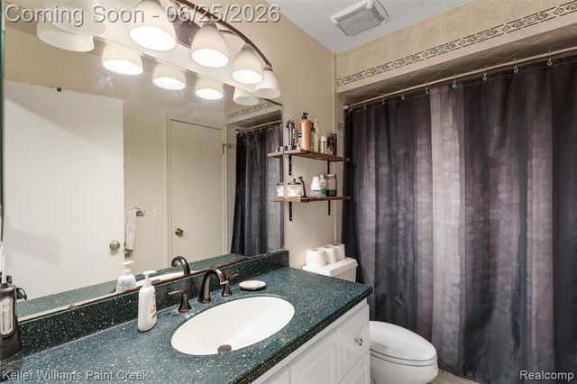 6459 E Potter Road, Davison, MI 48423