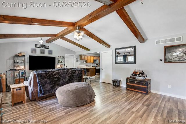 6459 E Potter Road, Davison, MI 48423