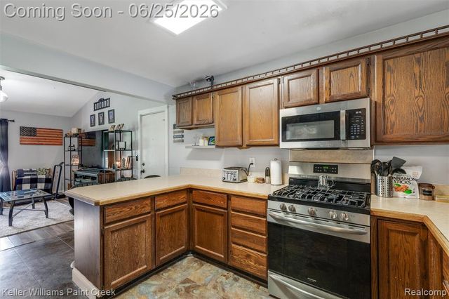 6459 E Potter Road, Davison, MI 48423
