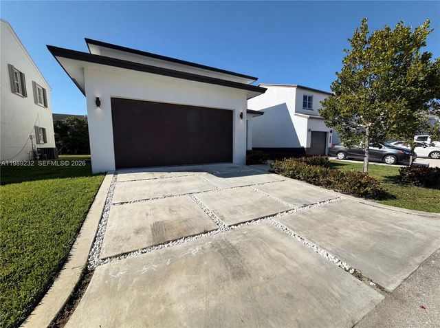 11836 SW 272nd Ter, Homestead, FL 33032