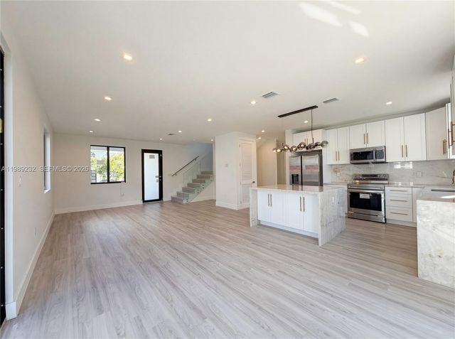 11836 SW 272nd Ter, Homestead, FL 33032