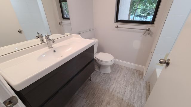 4501 W Mcnab Road 11, Pompano Beach, FL 33069