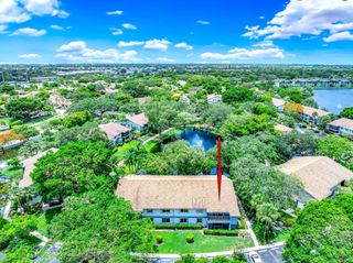 2717 S Oakland Forest Drive 102, Oakland Park, FL 33309