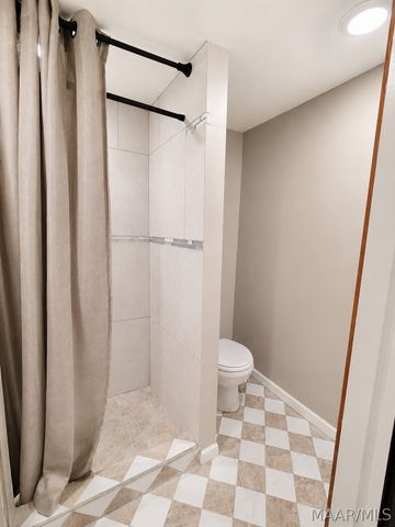 1753 Yarbrough Street, Montgomery, AL 36110