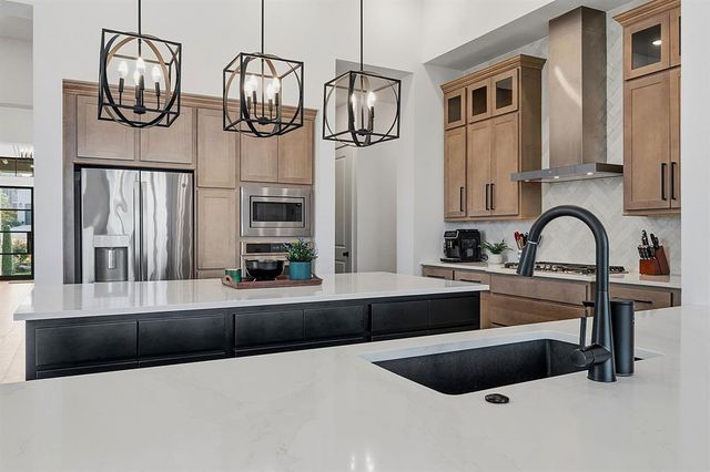 212 Texas Bluebonnet TRL, Georgetown, TX 78628