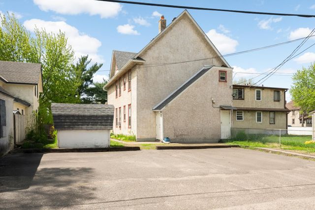 2517 University Avenue NE, Minneapolis, MN 55418