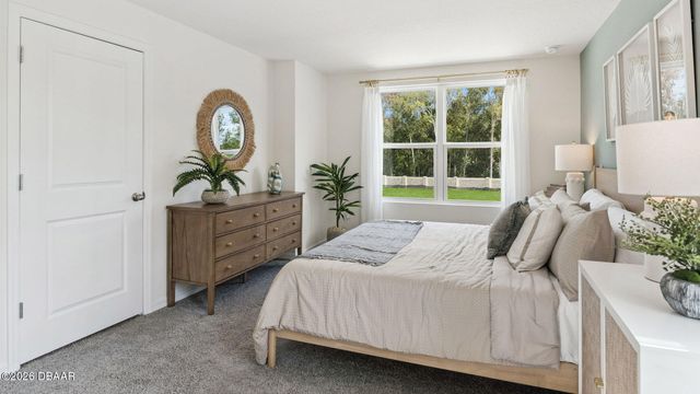 556 Pinot Drive, Holly Hill, FL 32117