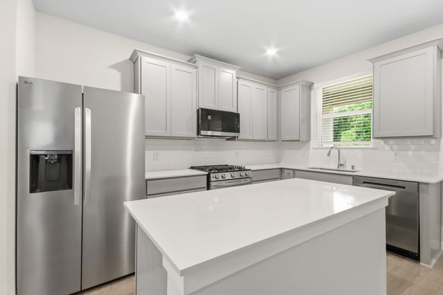 15450 Park Perch Place, Magnolia, TX 77354