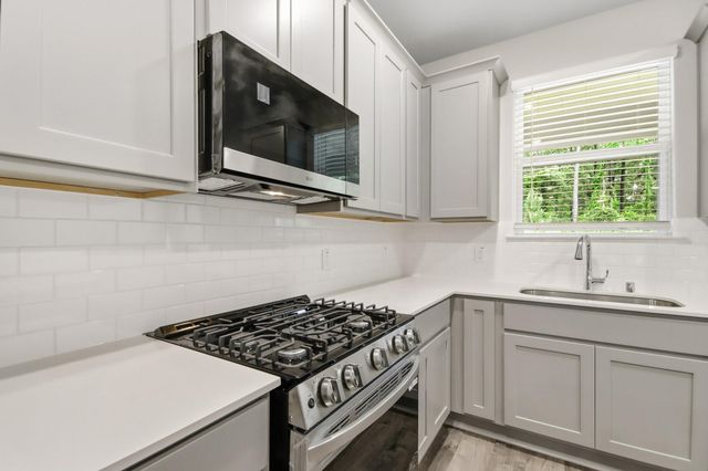 15450 Park Perch Place, Magnolia, TX 77354