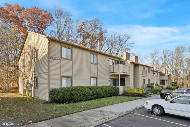 1514 WOODHOLLOW DR, Marlton, NJ 08053