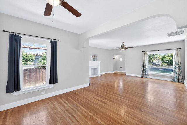 659 E Harvard Avenue, Fresno, CA 93704