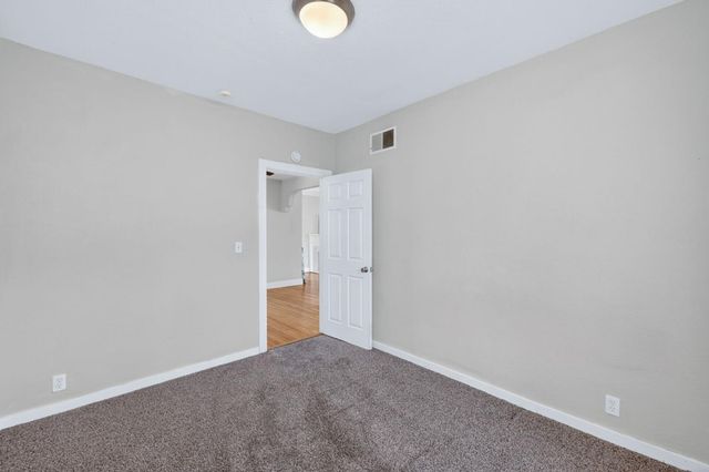659 E Harvard Avenue, Fresno, CA 93704