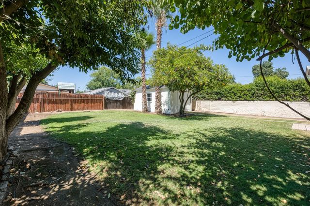 659 E Harvard Avenue, Fresno, CA 93704