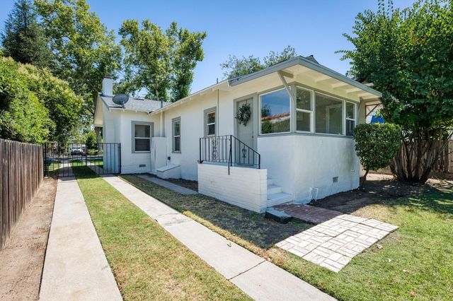 659 E Harvard Avenue, Fresno, CA 93704