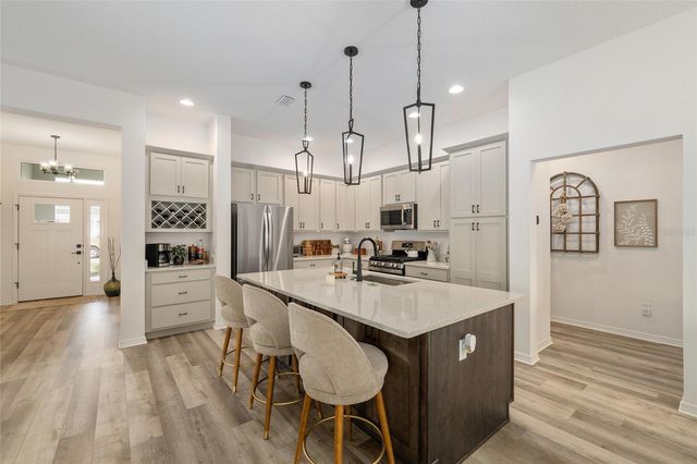 1661 VANBECK CIRCLE, The Villages, FL 34762