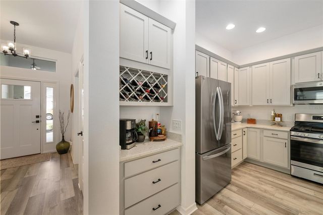 1661 VANBECK CIRCLE, The Villages, FL 34762