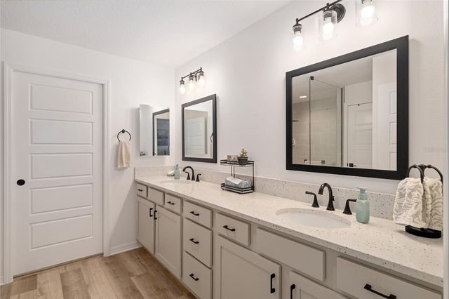 1661 VANBECK CIRCLE, The Villages, FL 34762