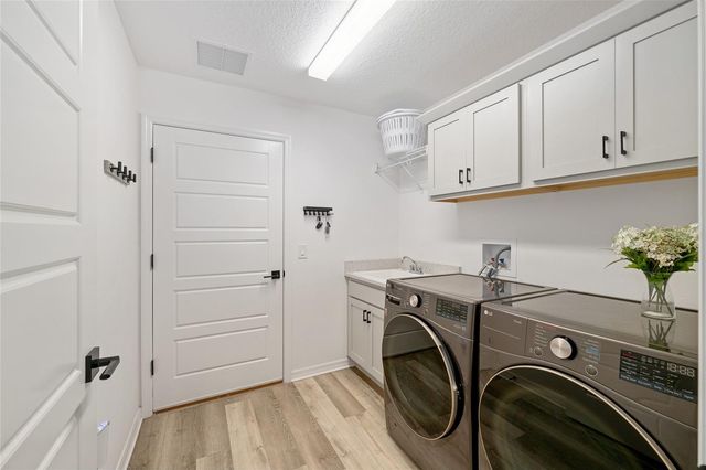 1661 VANBECK CIRCLE, The Villages, FL 34762