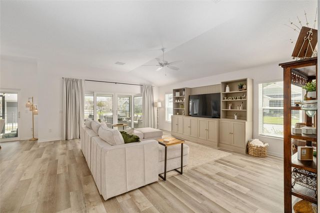 1661 VANBECK CIRCLE, The Villages, FL 34762