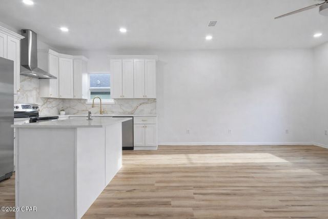 3923 Whaler Morris Road, Panama City, FL 32409