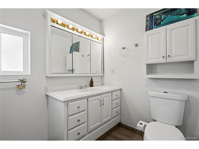 3028 S Glencoe St, Denver, CO 80222