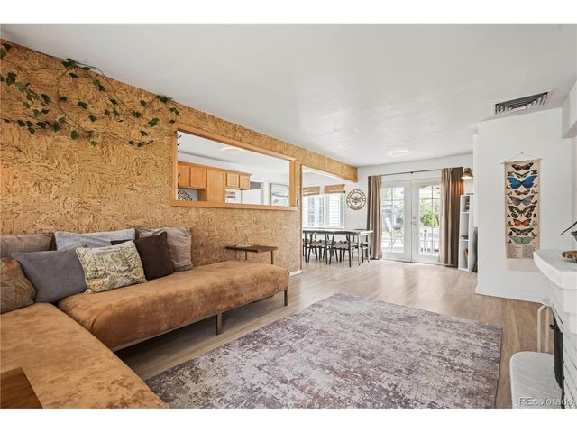 3028 S Glencoe St, Denver, CO 80222