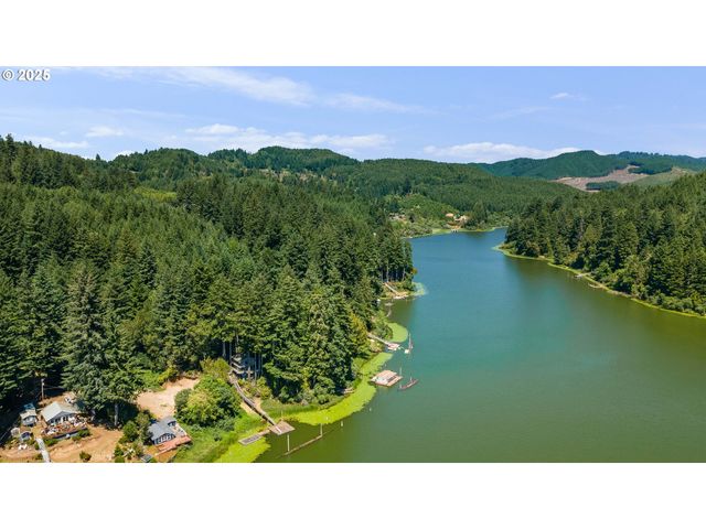 96113 RAINS Ln, Lakeside, OR 97449