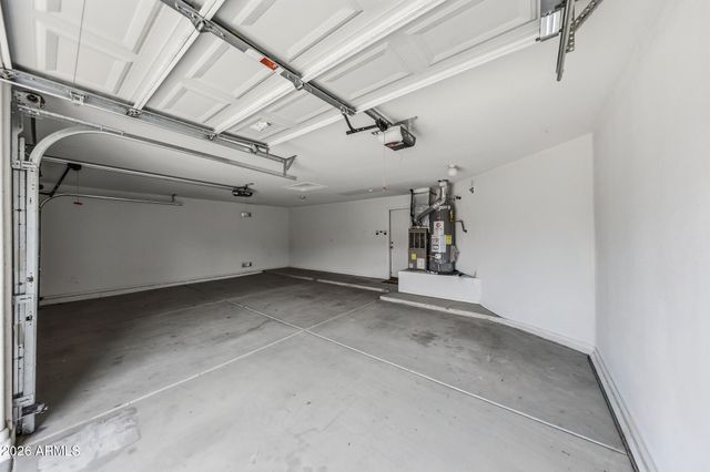25422 N 68th Drive, Peoria, AZ 85383