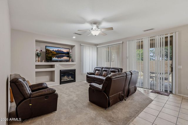 25422 N 68th Drive, Peoria, AZ 85383
