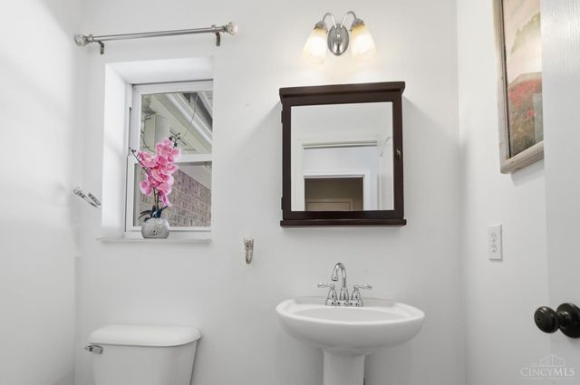 415 Forest Edge Drive, South Lebanon, OH 45065