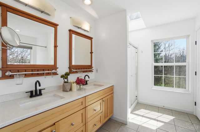 415 Forest Edge Drive, South Lebanon, OH 45065