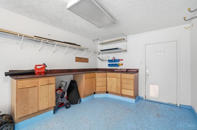 415 Forest Edge Drive, South Lebanon, OH 45065