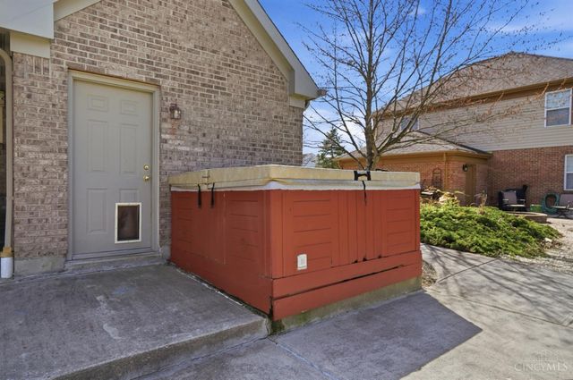 415 Forest Edge Drive, South Lebanon, OH 45065