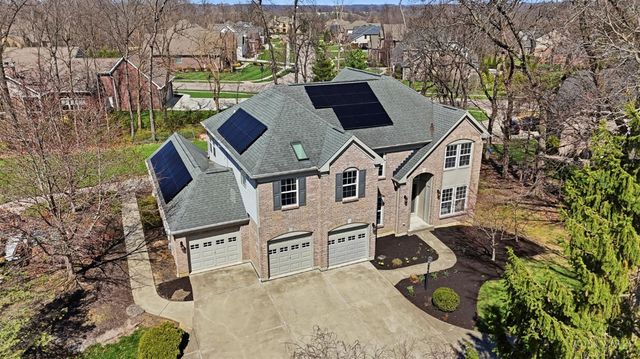 415 Forest Edge Drive, South Lebanon, OH 45065