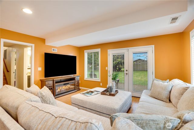 11501 Cloverdale Court SW, Lakewood, WA 98499