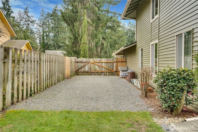 11501 Cloverdale Court SW, Lakewood, WA 98499