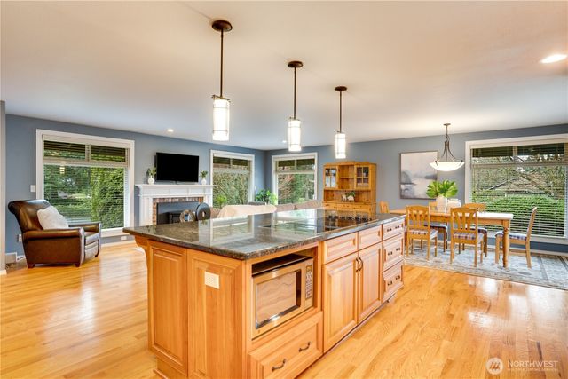 11501 Cloverdale Court SW, Lakewood, WA 98499