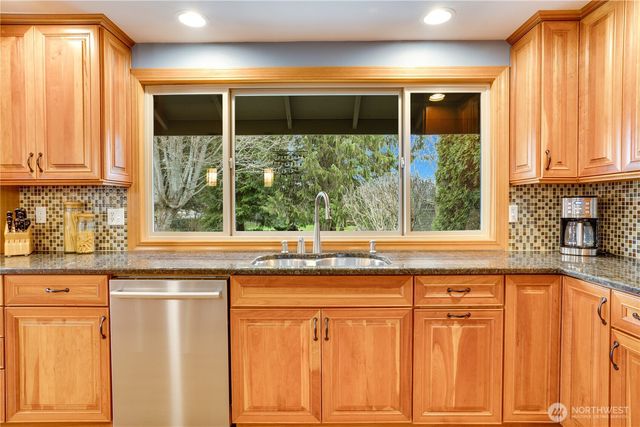 11501 Cloverdale Court SW, Lakewood, WA 98499