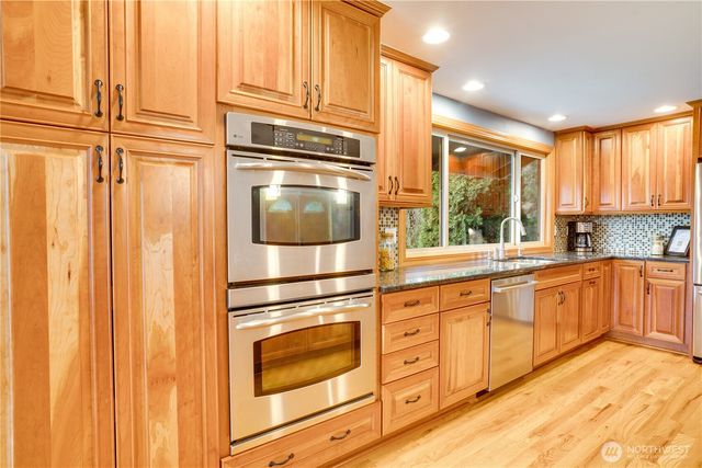 11501 Cloverdale Court SW, Lakewood, WA 98499